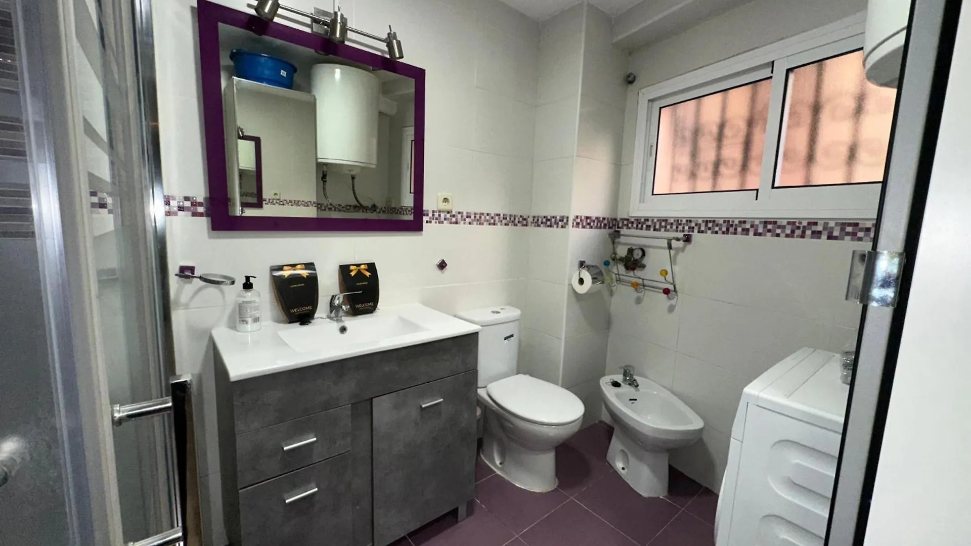 Loma - Wifi, Centro A 200 Metros, Playa A 850 Metros, Nuevo, Tiendas A Menos De 5 Minutos Torremolinos Apartment